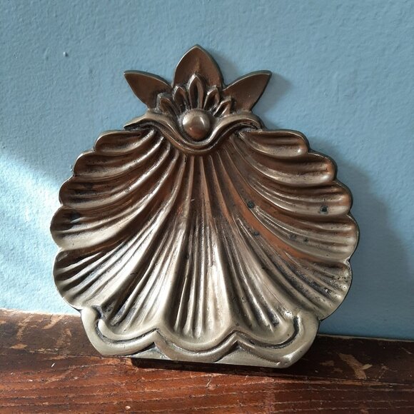 Solid Brass Shell Final, Tray, Wall Shelf Decor Victorian Art Nouveau Heavy - Picture 7 of 11
